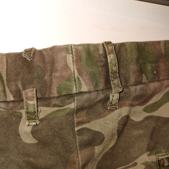 GAP khaki pants - Picture 5 of 6
